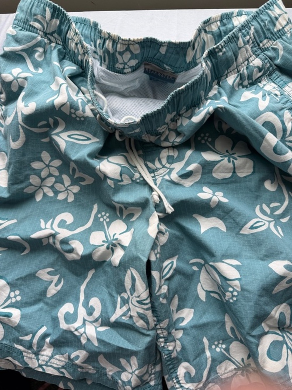 BreakWater Men's Teal Floral Swim Trunks, lined‎ L        4052
